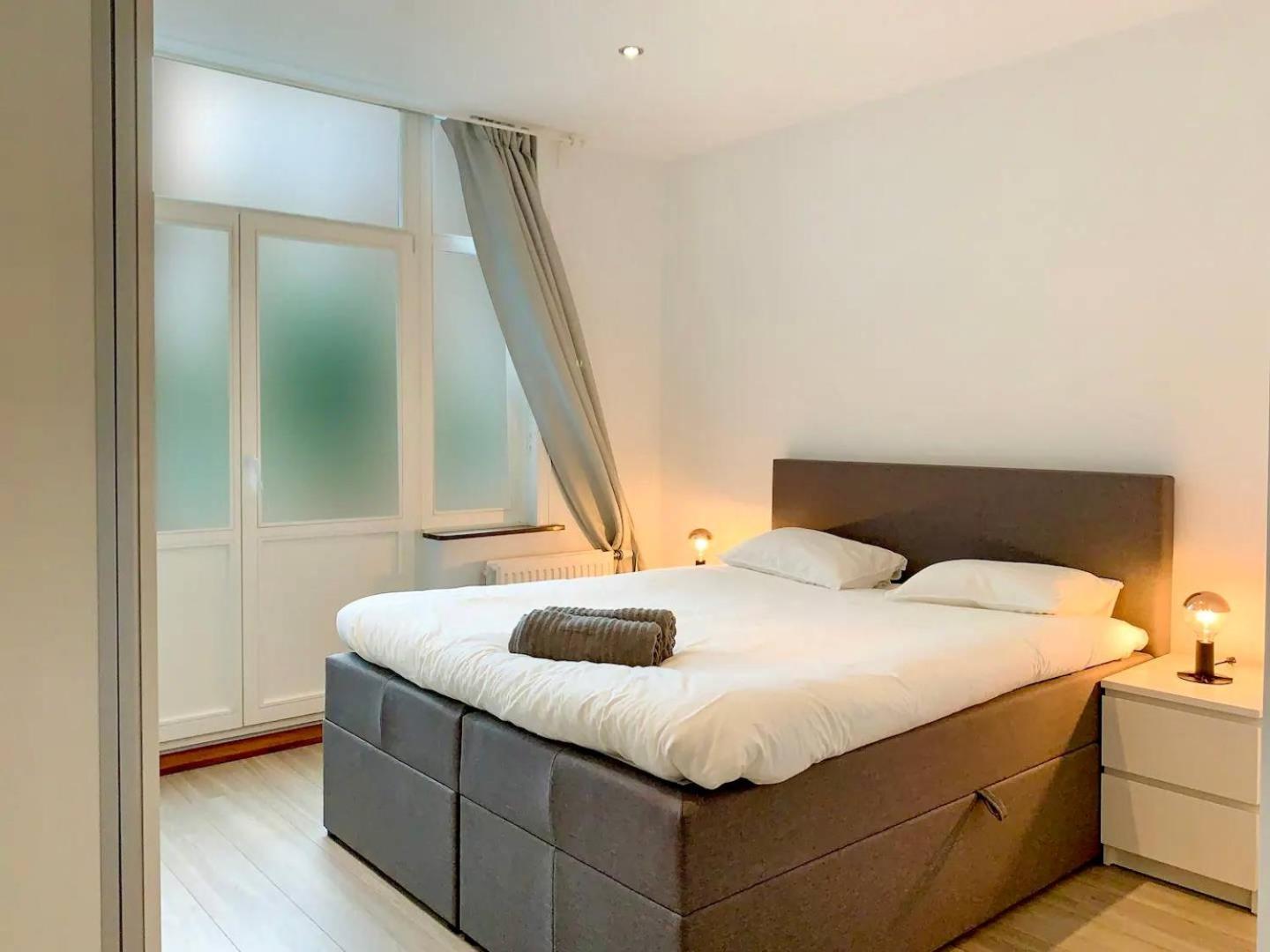 Self Check-in Flat - 4 People - Kitchen - Wifi * Brüssel